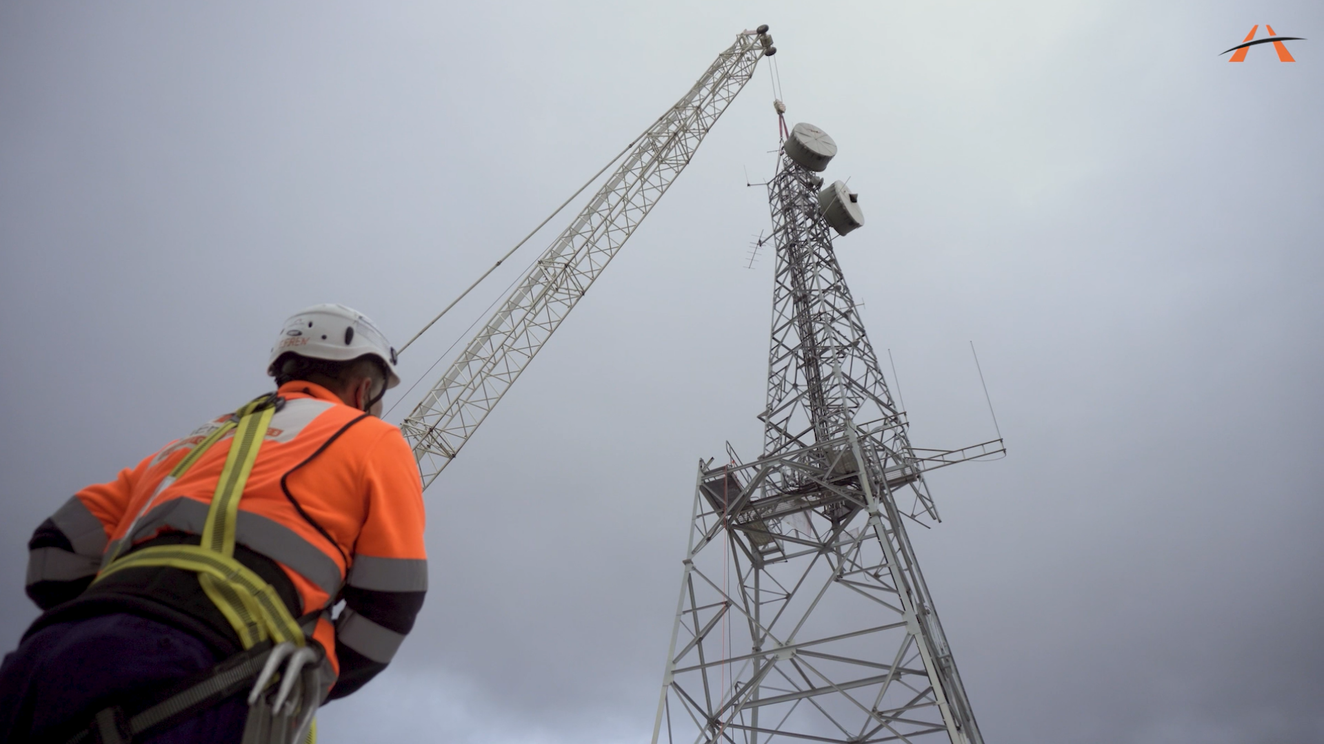 ANTENA COMUNICACIONES EDIFICIO COMANDANCIA DE MARINA , MADRID - Imagen 1